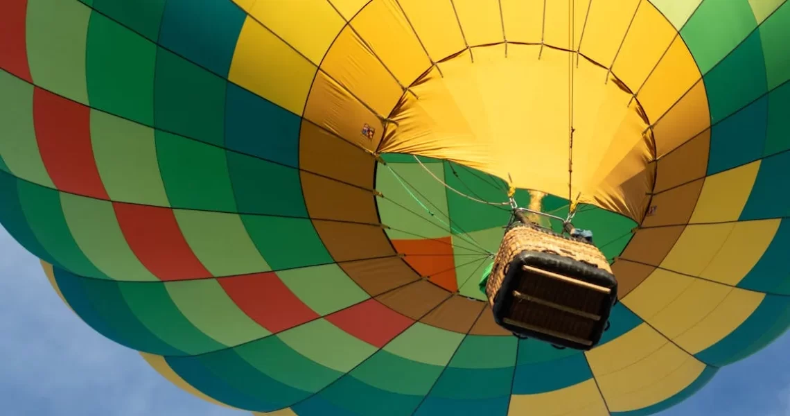 Hot Air Balloon aloft in Byron Bay